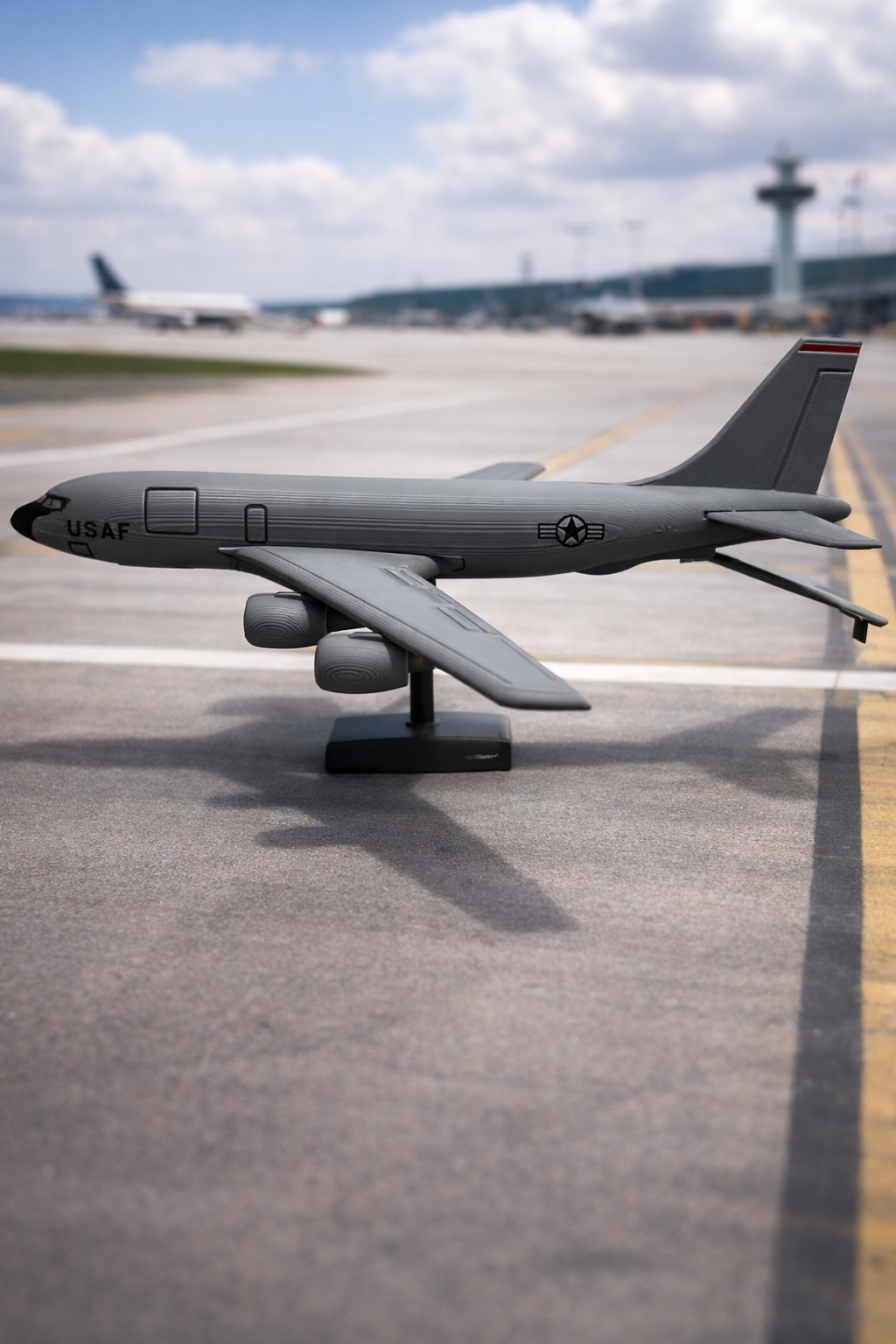 KC-135R Stratotanker 3D Printed Aircraft Model Kit – USAF Refueling Plane Build Kit