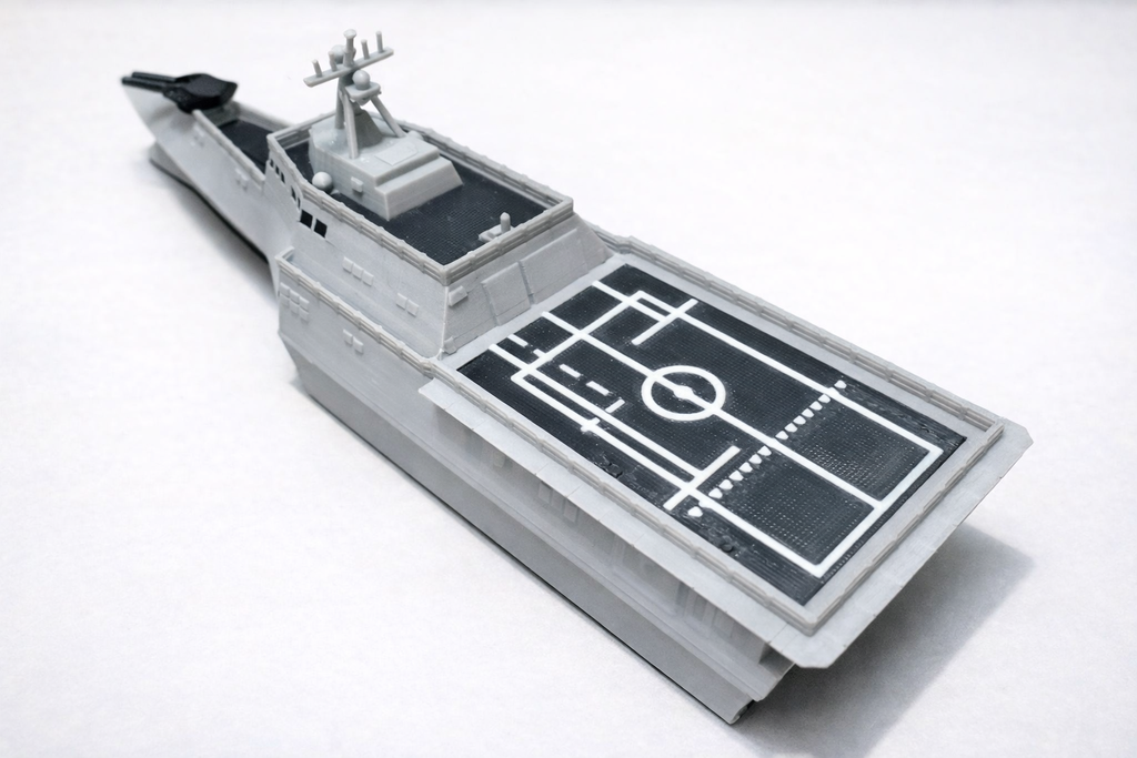 USS Littoral Combat Ship 3D Printed Display Model – Rotating Gun Naval Warship Decor