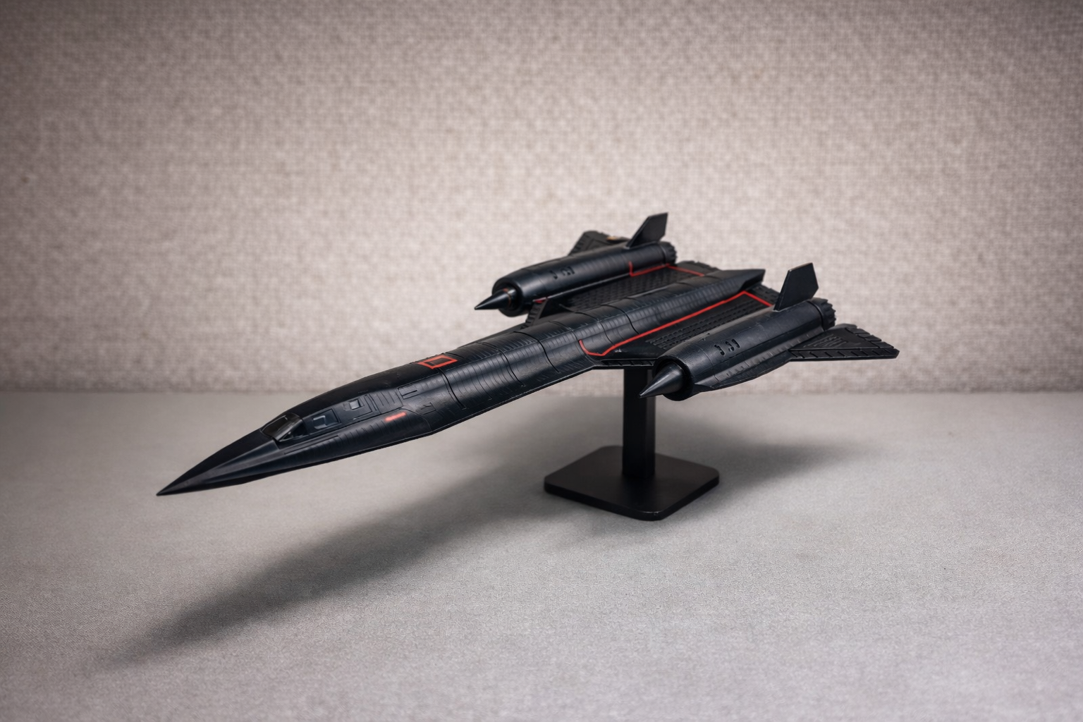 SR-71 Blackbird 3D Printed Display Model – Strategic Reconnaissance Aircraft Desk Decor